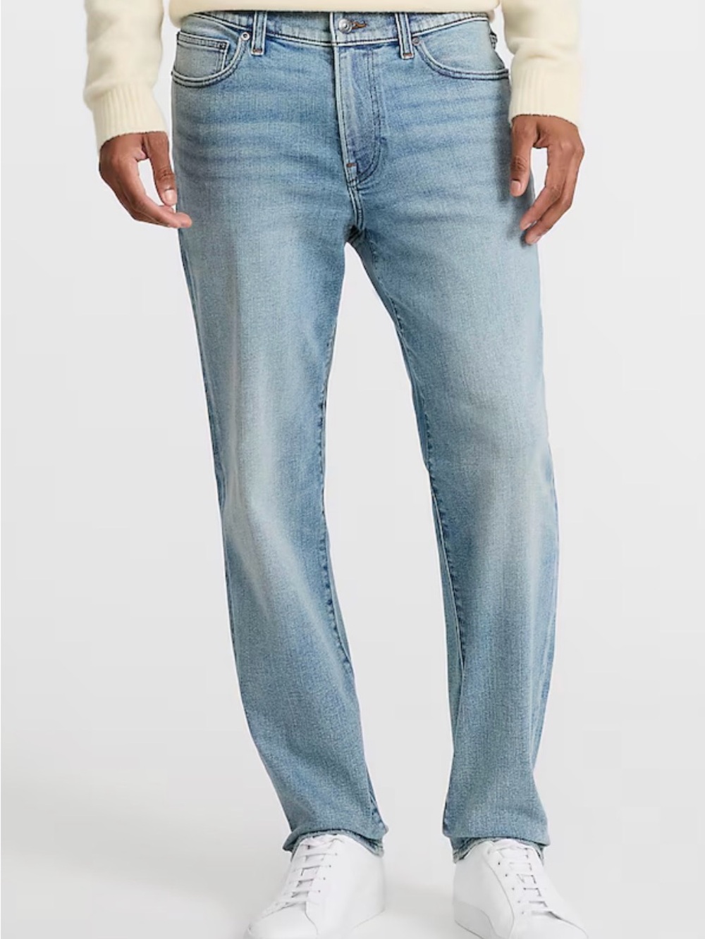 Express Men's Slim Straight Jeans in Light Blue Wash